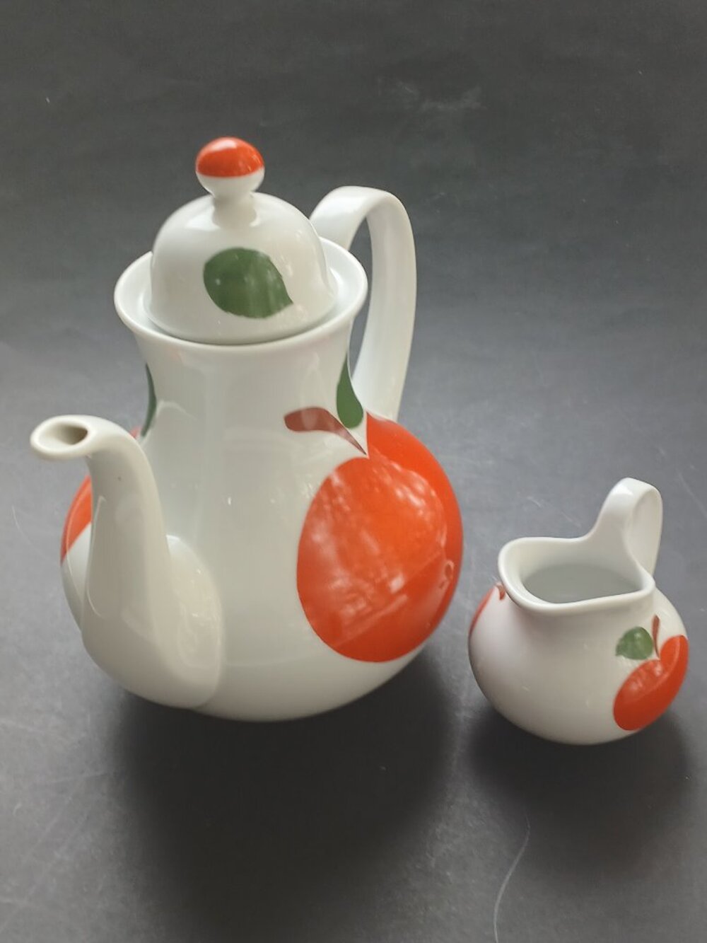 MCM Retro Teapot/Coffee Pot and Creamer Red Apple Bavaria Germany 1960s Seltmann
